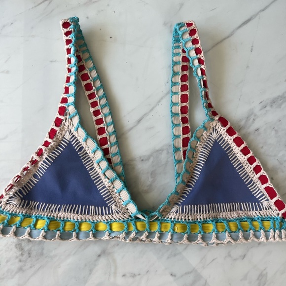 Kiini Tuesday - Bikini Top - Picture 4 of 5